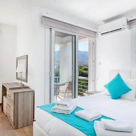 Apartment Kyrenia Azurecuremulti